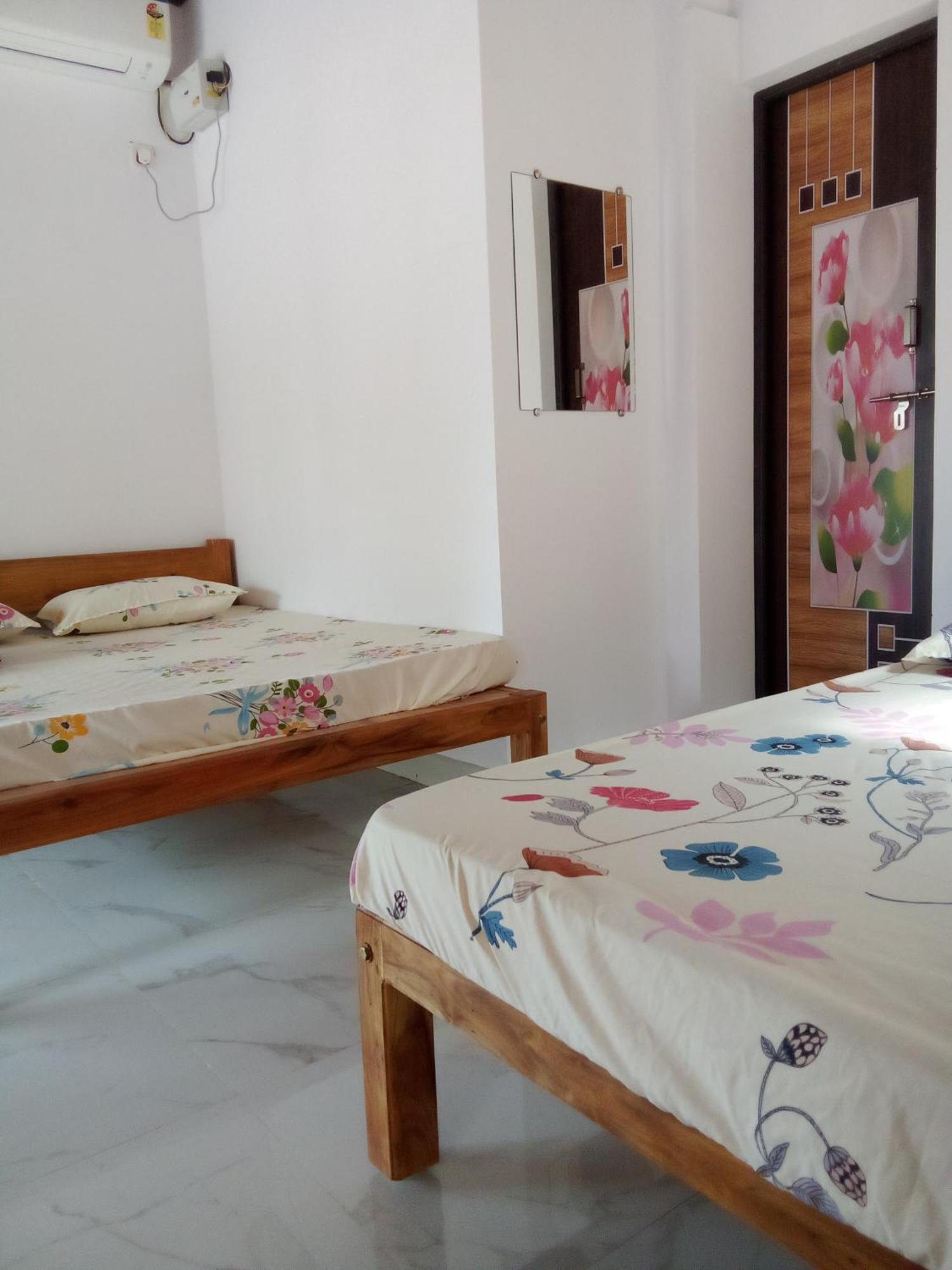 Gajananstay Beach Facing Rooms Gokarna Gokarna  Exterior photo